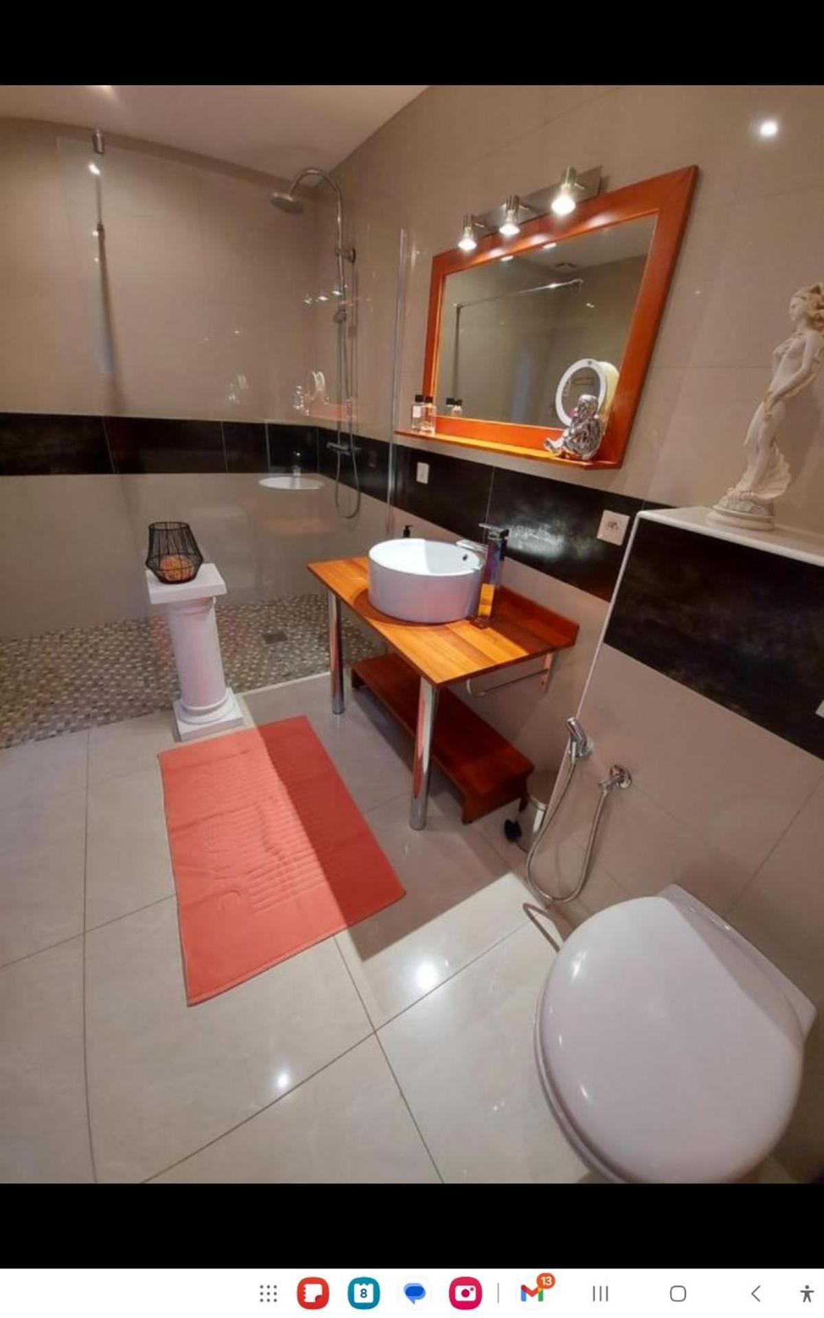 Les Suites De Veronique, Chez Veronique Olive Saint-Pair-sur-Mer Exterior foto